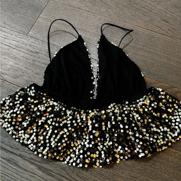 Sequin Black and Silver Tank Top - Picture 3 of 3